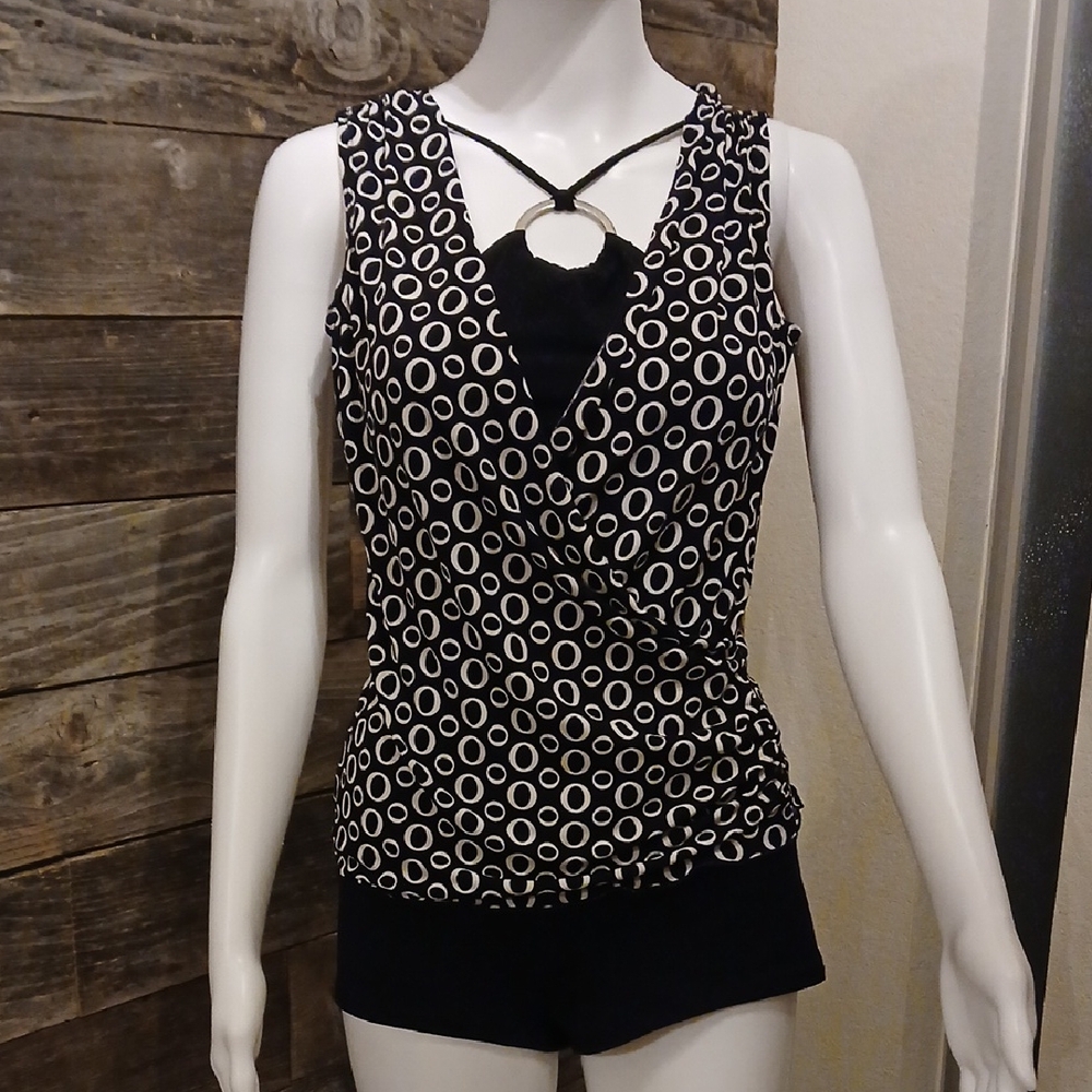 BCX Black and White Circle Pattern Blouse